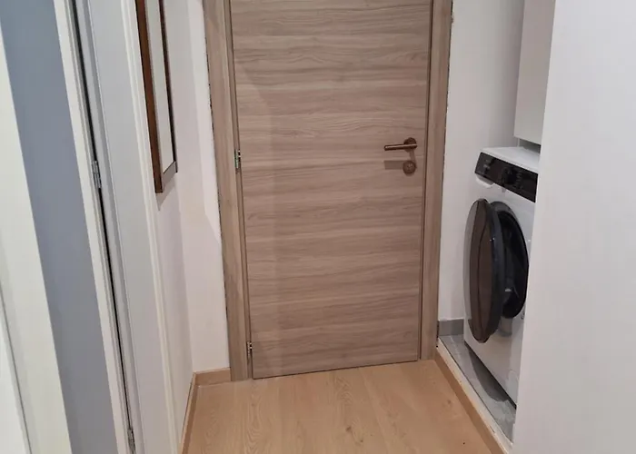 Apartma Danica *